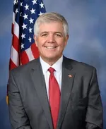 Official portrait of Cliff Bentz